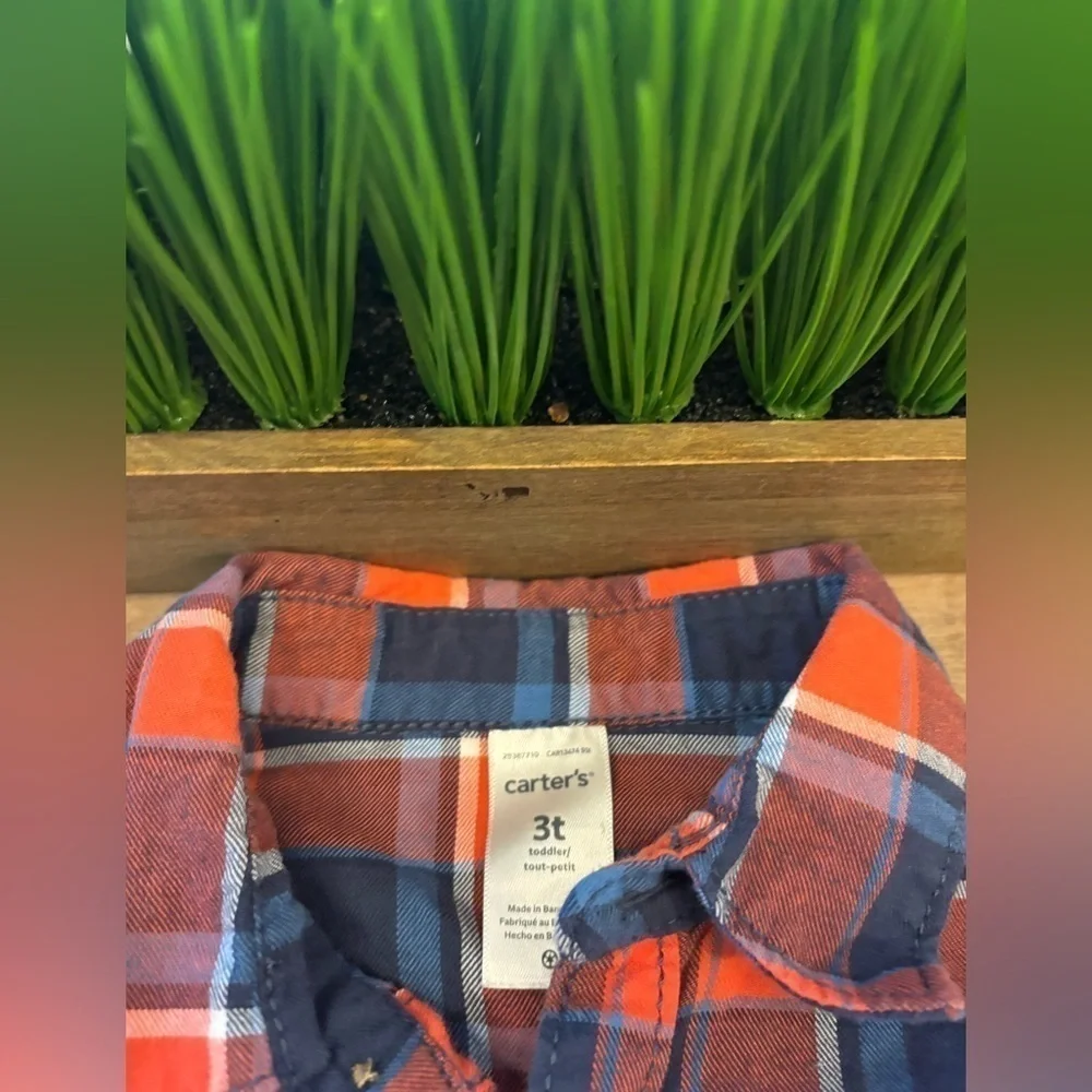 Carters Boys 3T Plaid Button Down